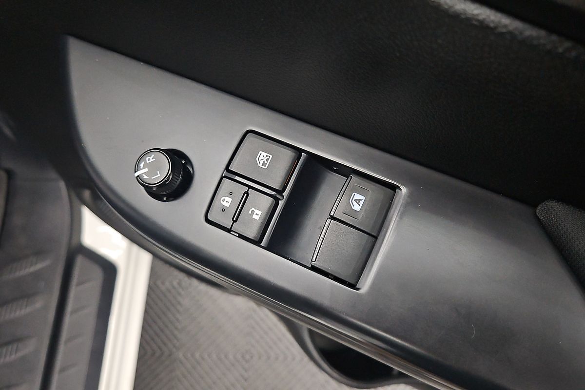 2022 Toyota Hilux Workmate TGN121R Rear Wheel Drive