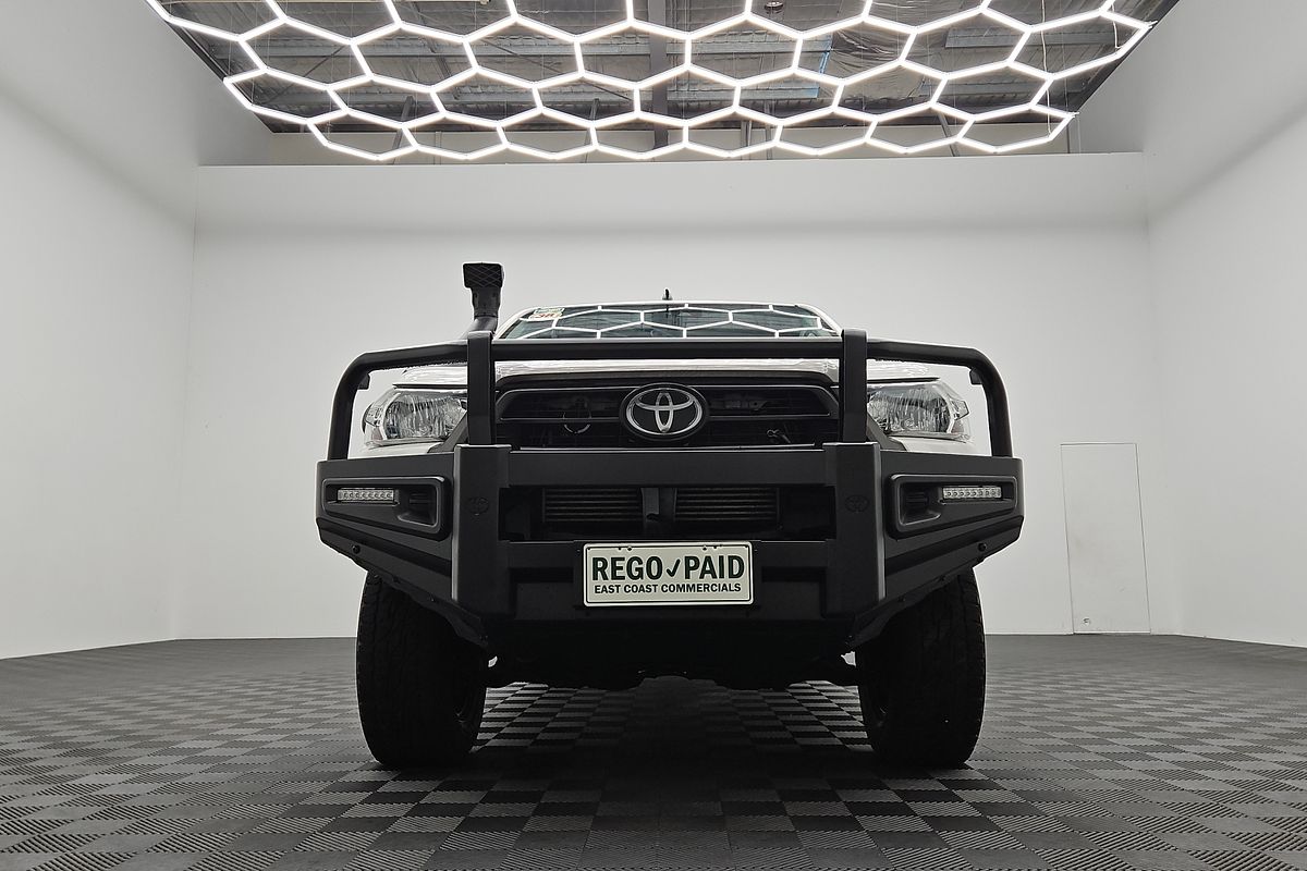 2021 Toyota Hilux SR GUN126R 4X4