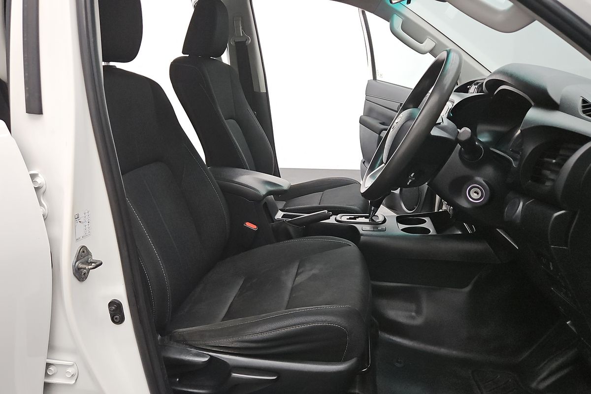 2021 Toyota Hilux SR GUN126R 4X4