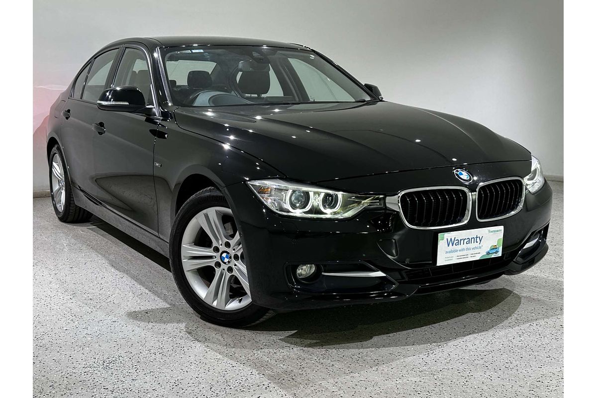 2015 BMW 3 Series 316i Sport Line F30