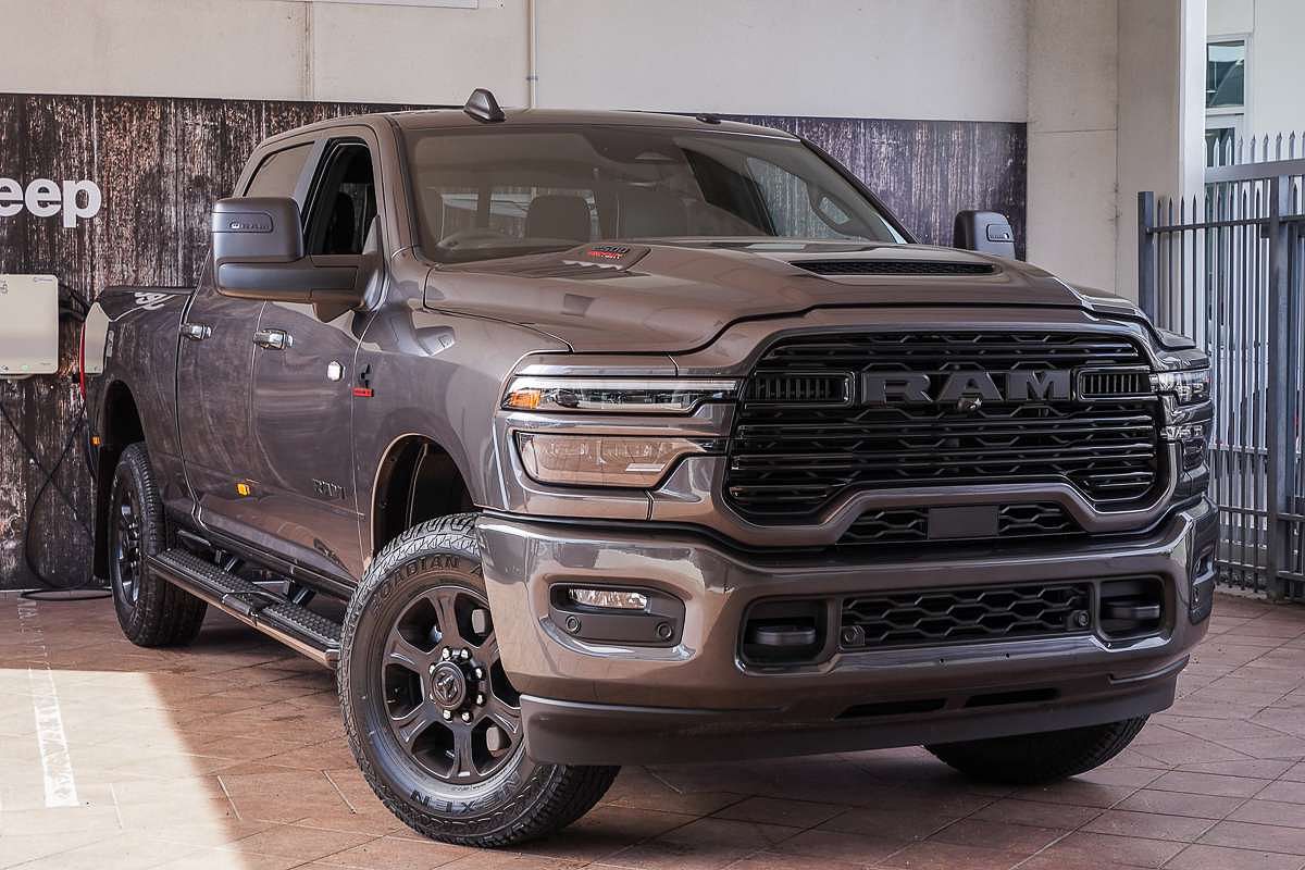 2025 RAM 2500 Laramie DJ 4X4