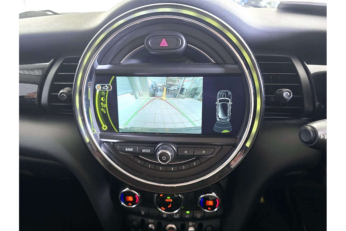 COOPER F55 D 1.5L DT3 DIESEL TURBO F/INJ 6 SP AUTOMATIC 5D HATCHBACK 