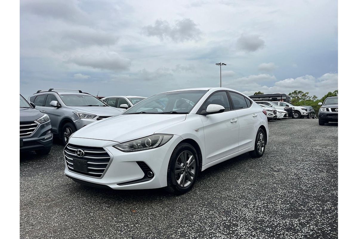 2017 Hyundai Elantra Active AD