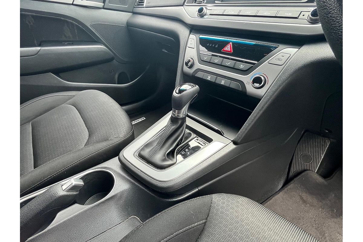 2017 Hyundai Elantra Active AD