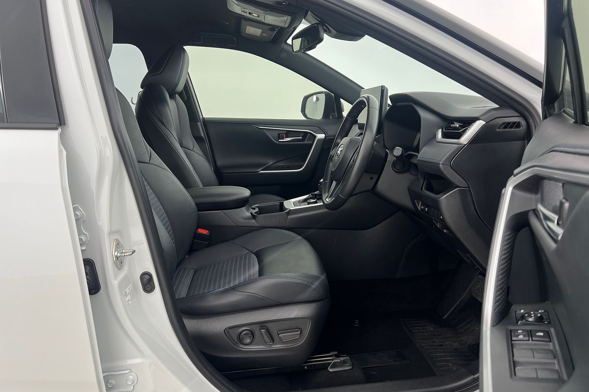 2023 Toyota RAV4 XSE AXAH54R