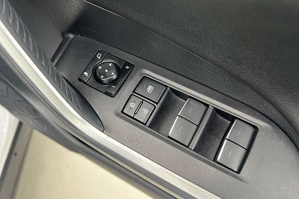 2023 Toyota RAV4 XSE AXAH54R thumb-9