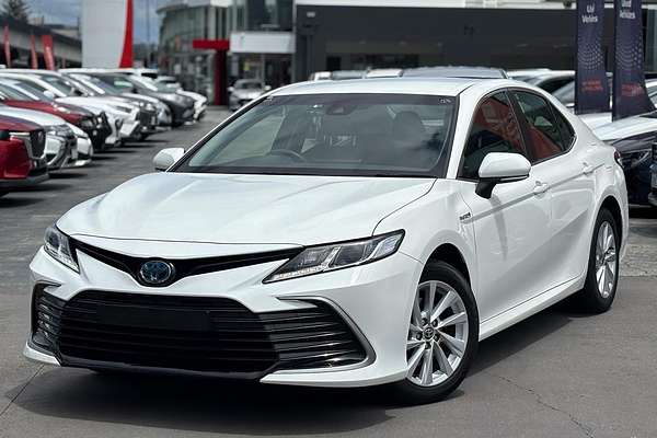 2022 Toyota Camry Ascent AXVH70R