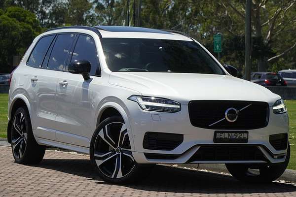2021 Volvo XC90 Recharge Plug-In Hybrid