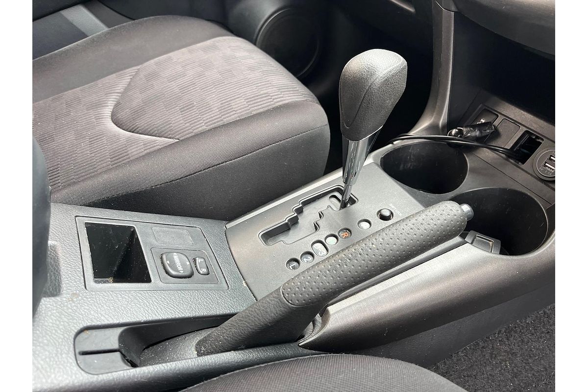 2010 Toyota RAV4 CV ACA33R