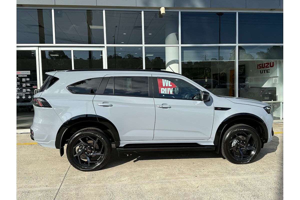 2025 Isuzu MU-X X-TERRAIN