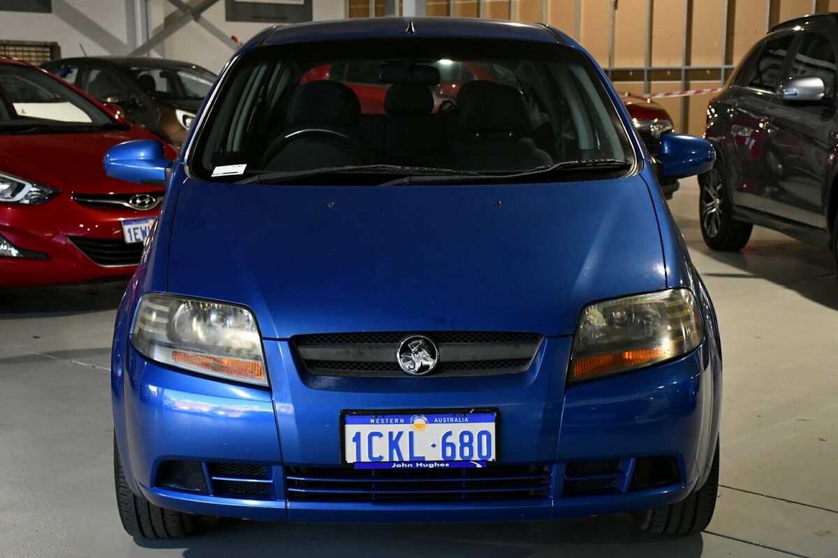sold-2006-holden-barina-in-blue-used-hatch-victoria-park-wa