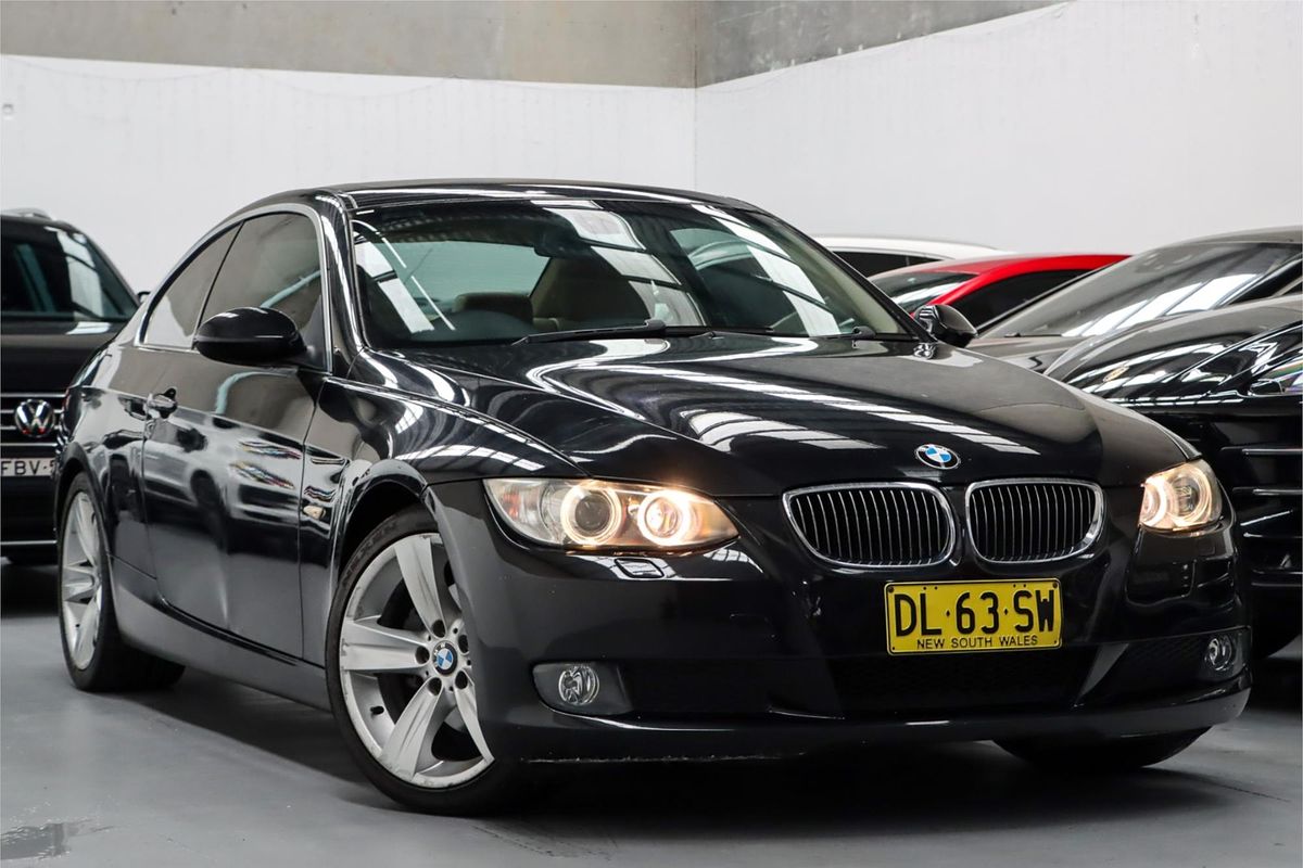 2009 BMW 3 Series 325i E92
