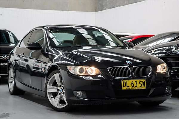 2009 BMW 3 Series 325i E92