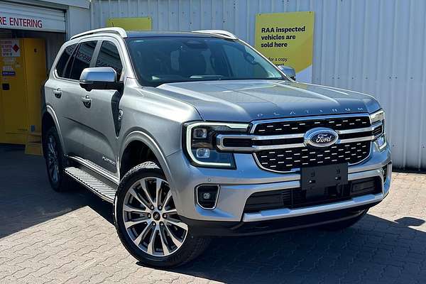 2025 Ford Everest Platinum 3.0L thumb-0