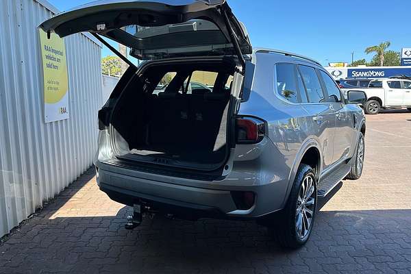 2025 Ford Everest Platinum 3.0L thumb-11