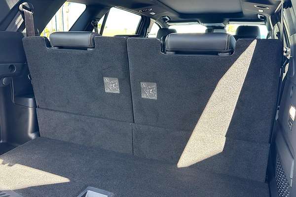 2025 Ford Everest Platinum 3.0L thumb-13