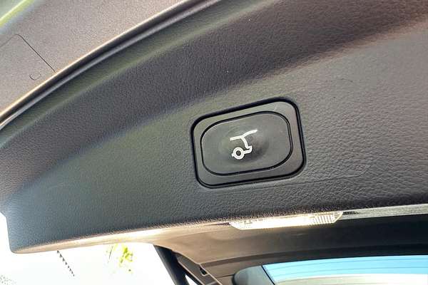 2025 Ford Everest Platinum 3.0L thumb-19