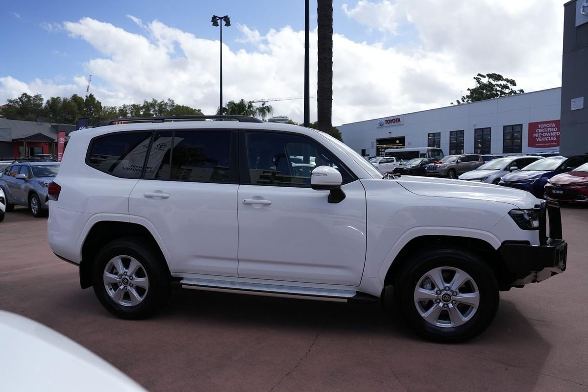 2024 Toyota Landcruiser GXL FJA300R