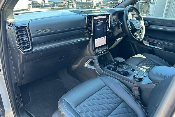 2025 Ford Everest Platinum 3.0L thumb-23