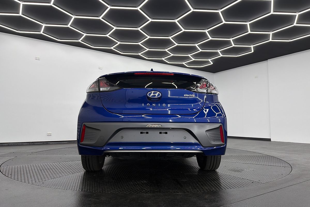 2022 Hyundai IONIQ Electric Elite AE.V4