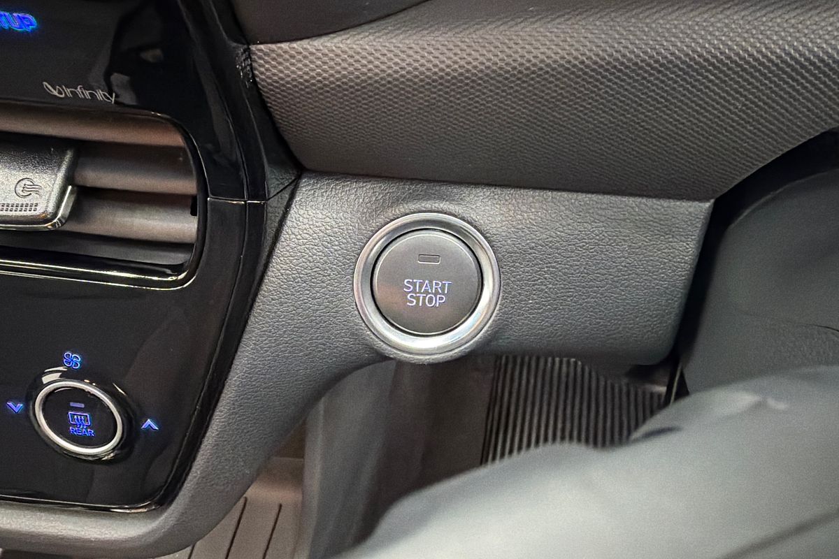 2022 Hyundai IONIQ Electric Elite AE.V4