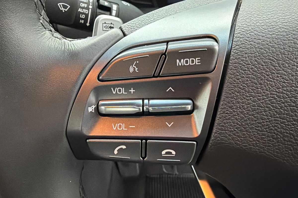 2022 Hyundai IONIQ Electric Elite AE.V4