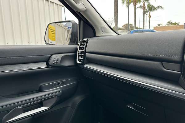 2025 Ford Everest Trend 2.0L thumb-36