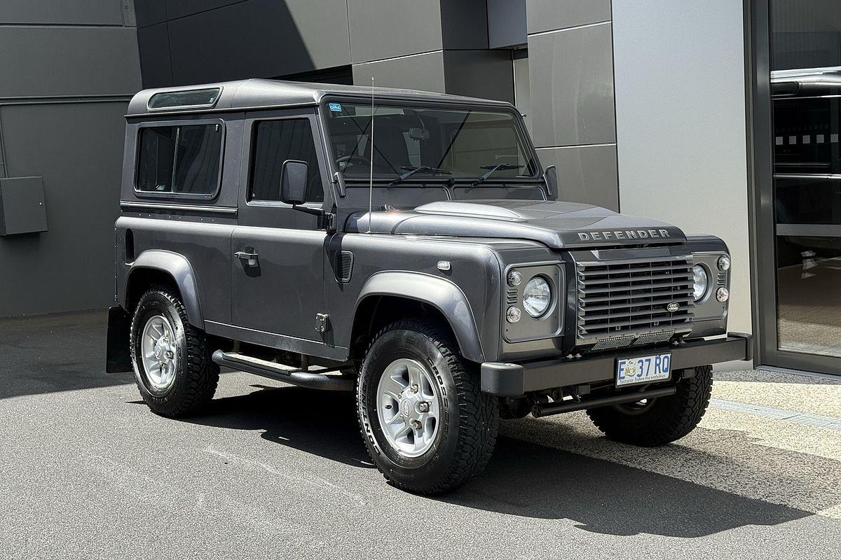 2015 Land Rover Defender 90