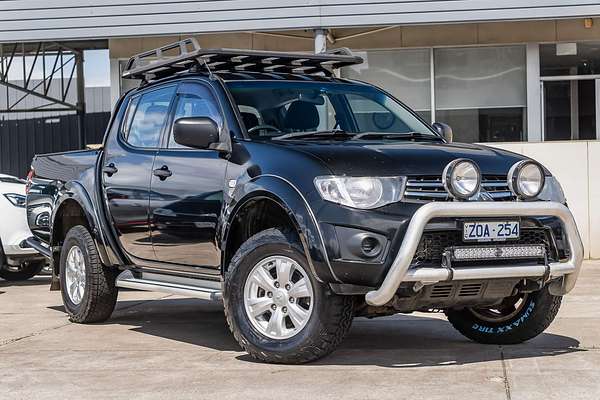 2013 Mitsubishi Triton GLX MN 4X4