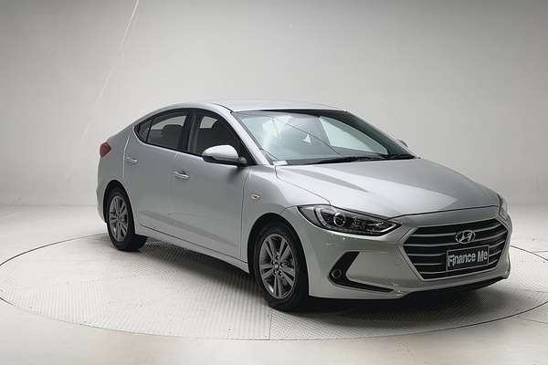 2017 Hyundai Elantra Active AD thumb-1