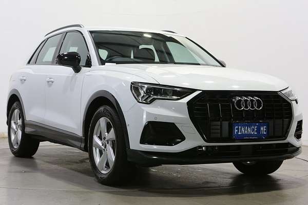 2022 Audi Q3 35 TFSI F3