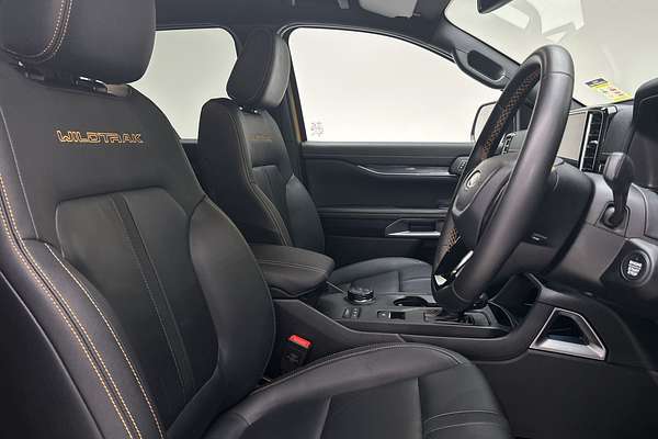 2025 Ford Ranger Wildtrak 4X4 3.0L thumb-12