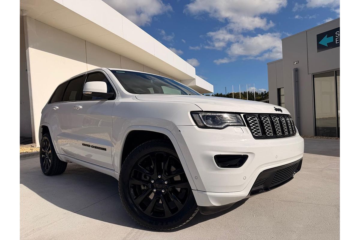 2019 Jeep Grand Cherokee Night Eagle WK