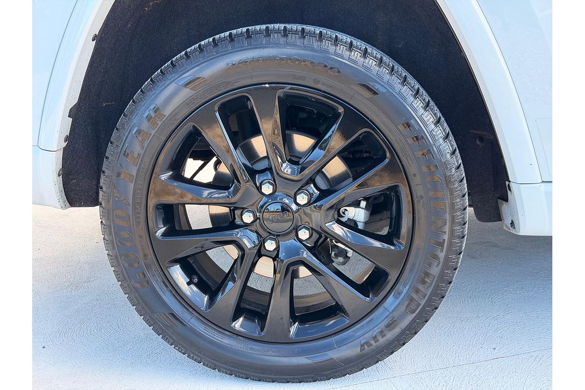 2019 Jeep Grand Cherokee Night Eagle WK