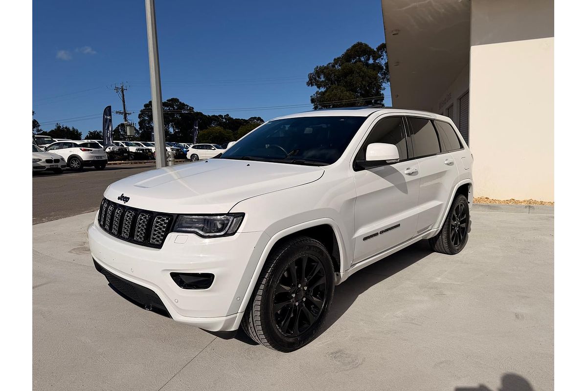 2019 Jeep Grand Cherokee Night Eagle WK