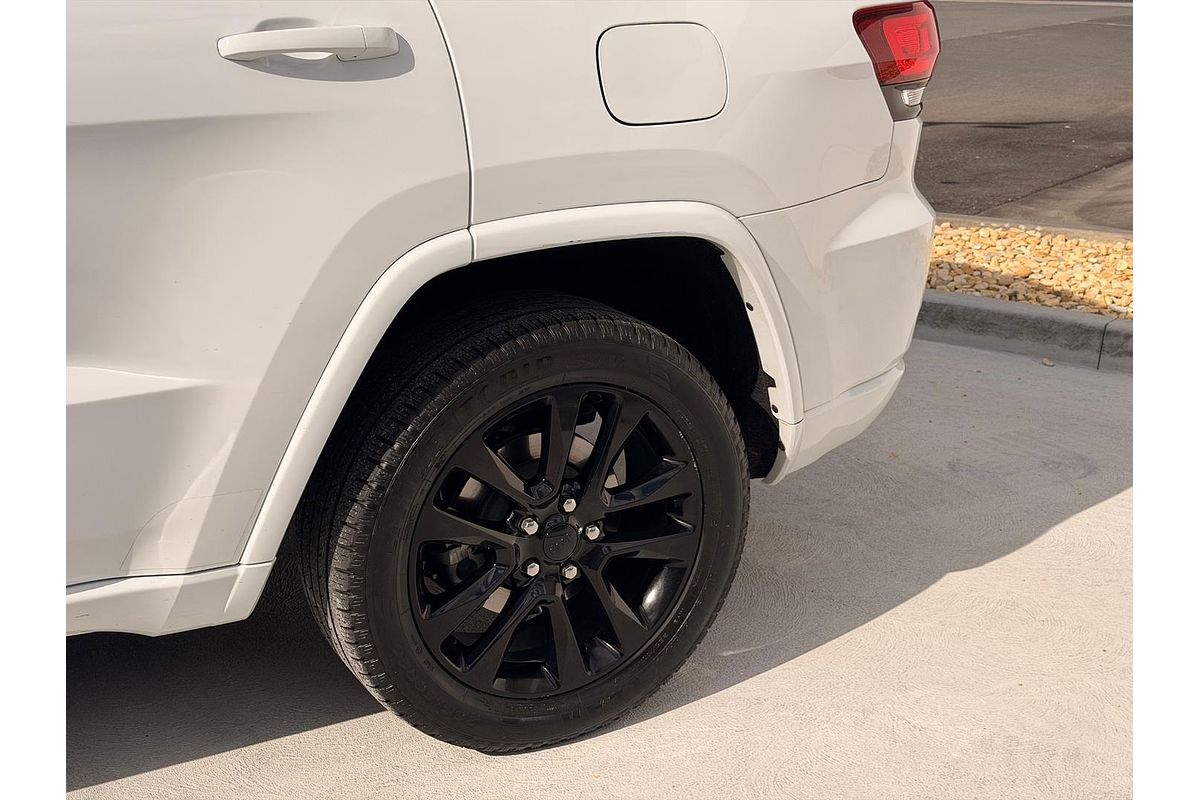 2019 Jeep Grand Cherokee Night Eagle WK