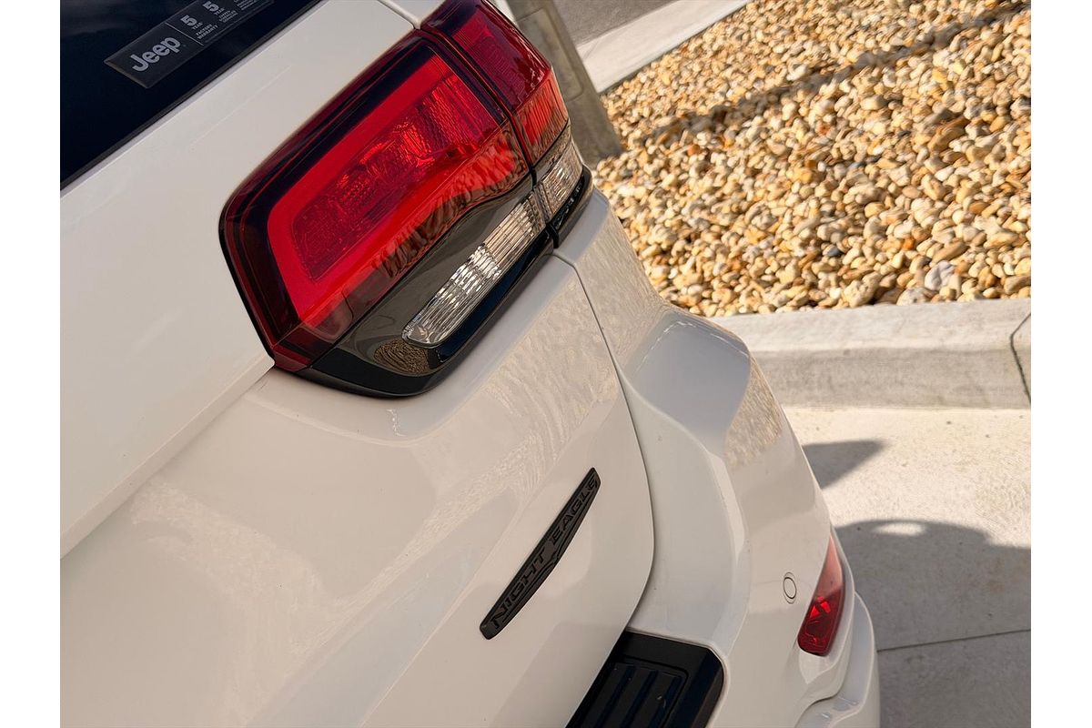 2019 Jeep Grand Cherokee Night Eagle WK