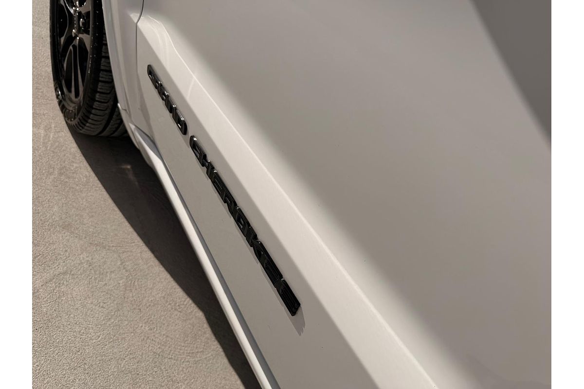 2019 Jeep Grand Cherokee Night Eagle WK