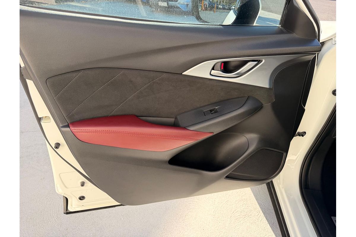 2015 Mazda CX-3 Akari DK