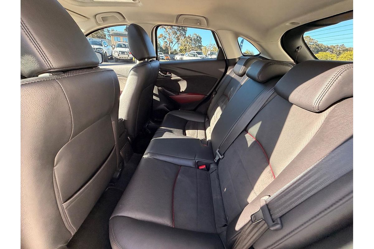 2015 Mazda CX-3 Akari DK