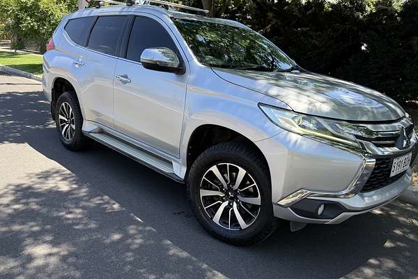 2015 Mitsubishi Pajero Sport GLX QE