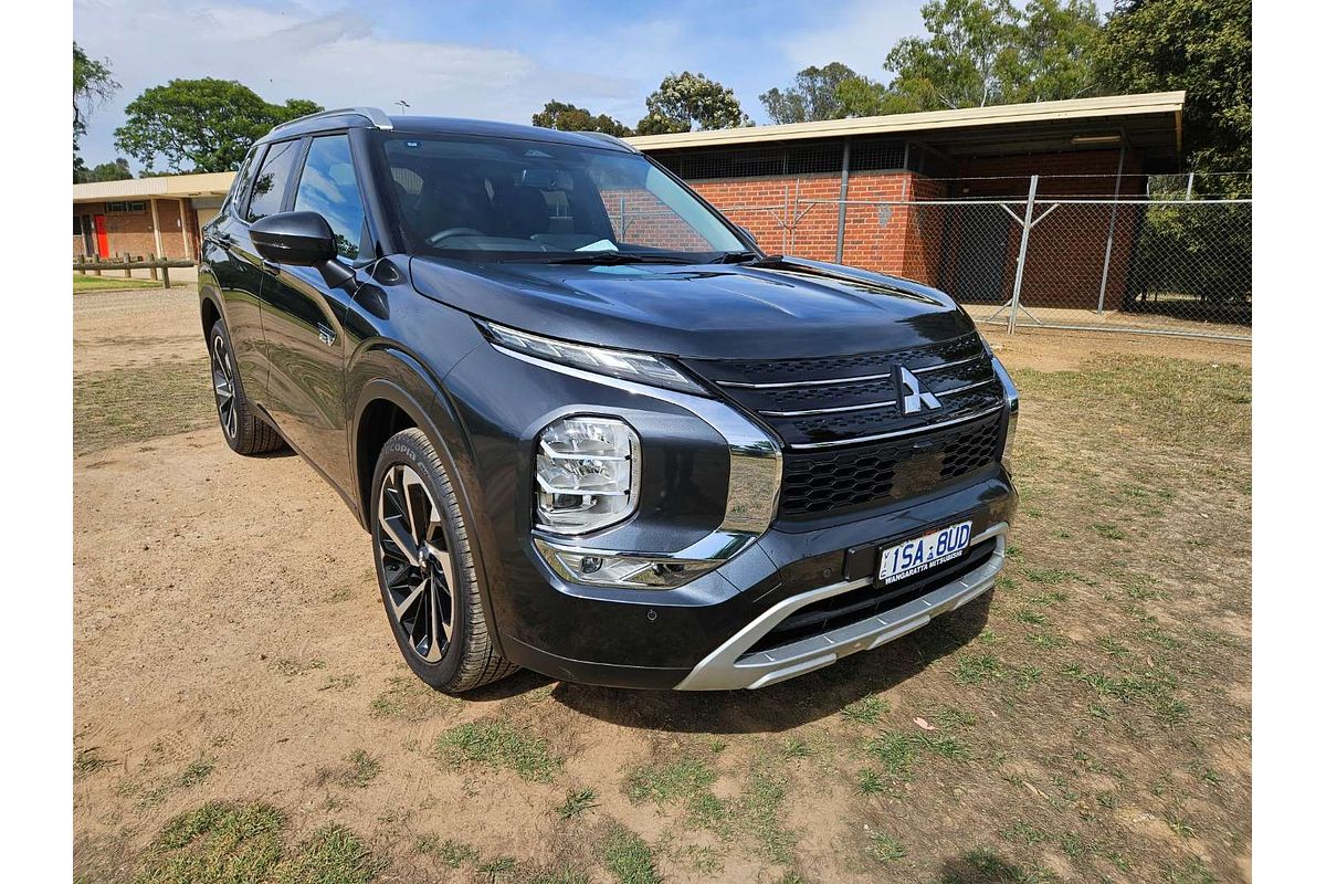 2025 Mitsubishi Outlander PHEV Aspire ZM