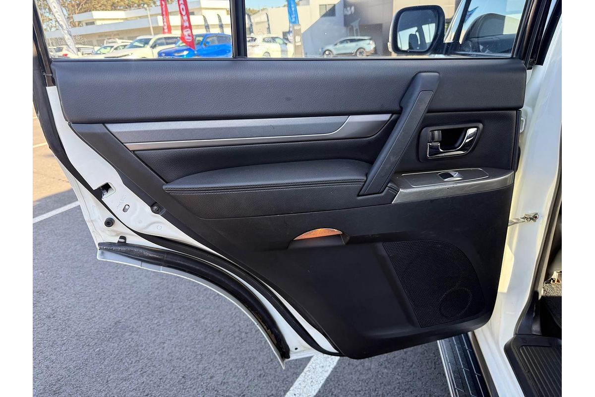 2019 Mitsubishi Pajero GLX NX