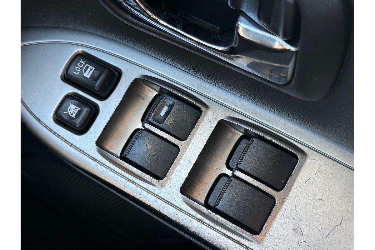 2019 Mitsubishi Pajero GLX NX