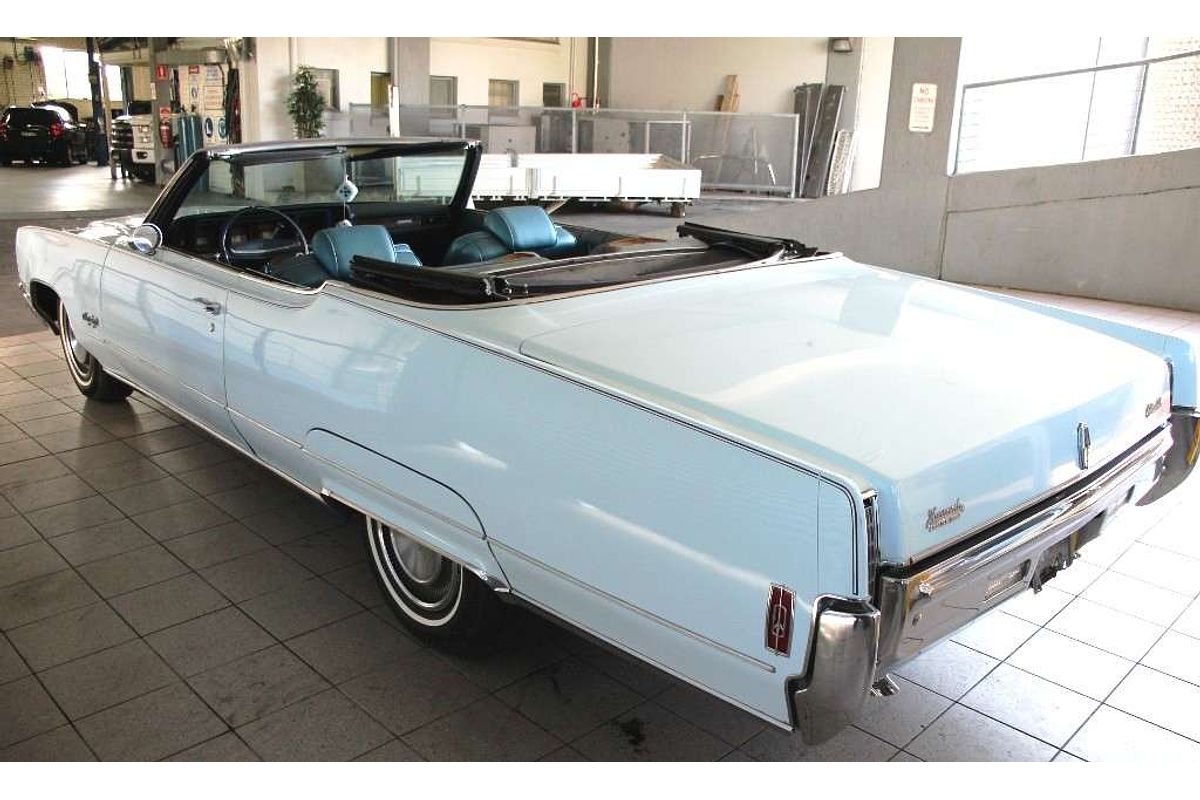 Oldsmobile Ninety-Eight Convertible