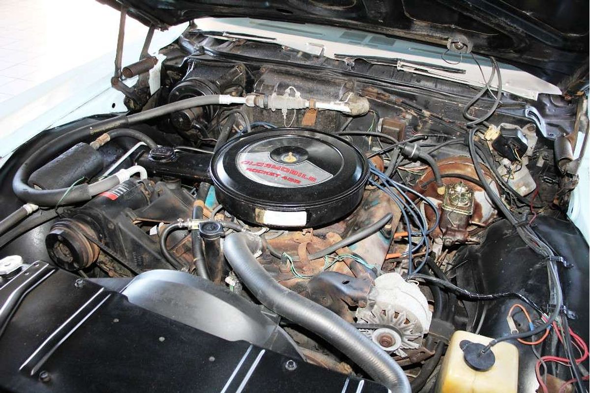 Oldsmobile Ninety-Eight Convertible