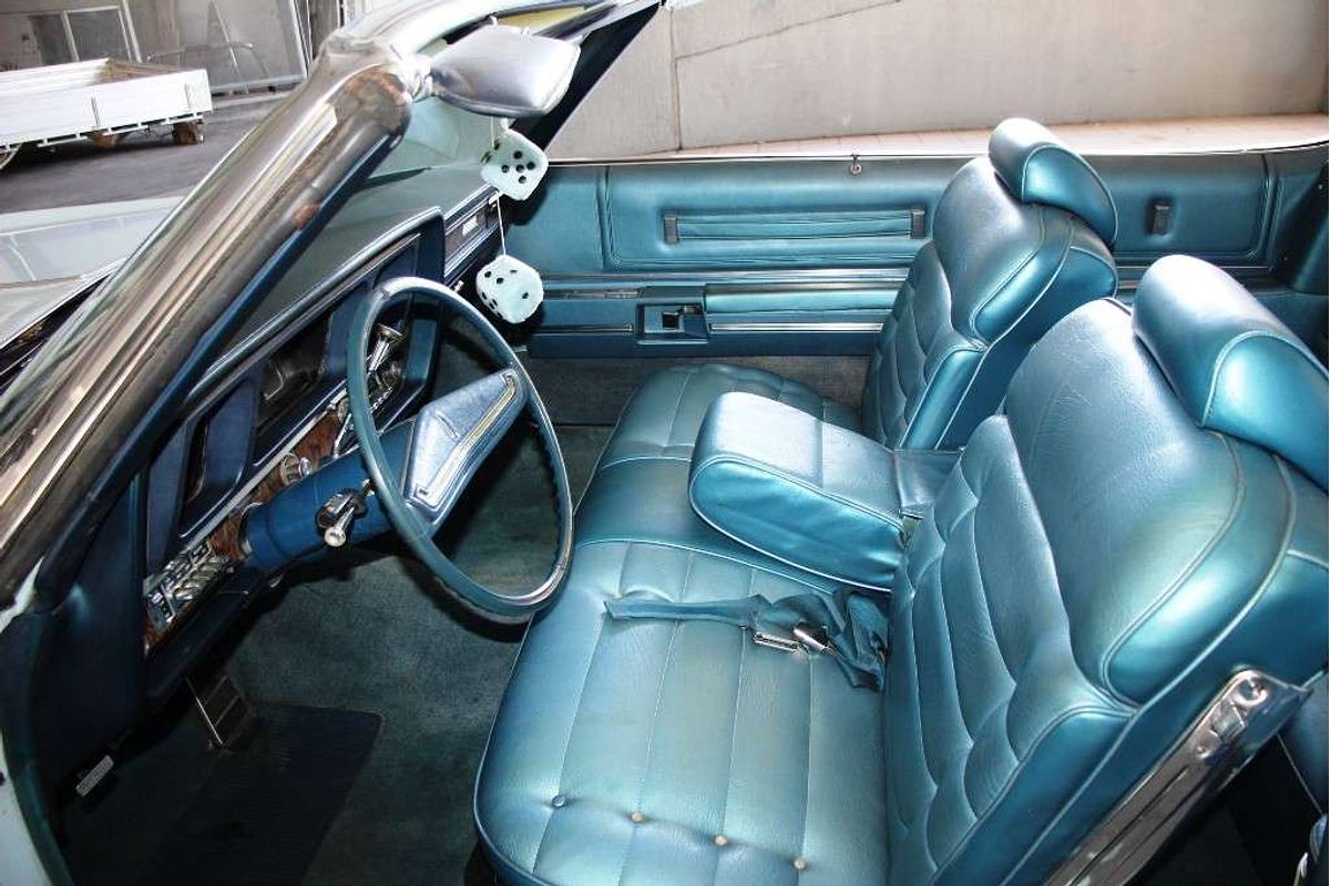 Oldsmobile Ninety-Eight Convertible