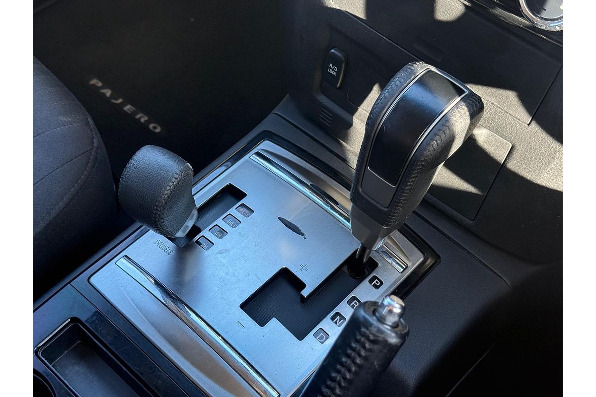 2019 Mitsubishi Pajero GLX NX