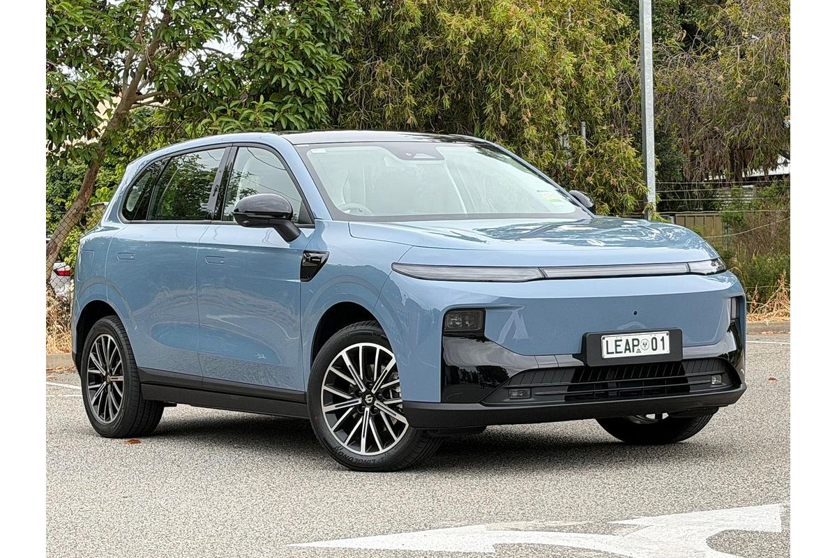 2025 Leapmotor B10 Style A12