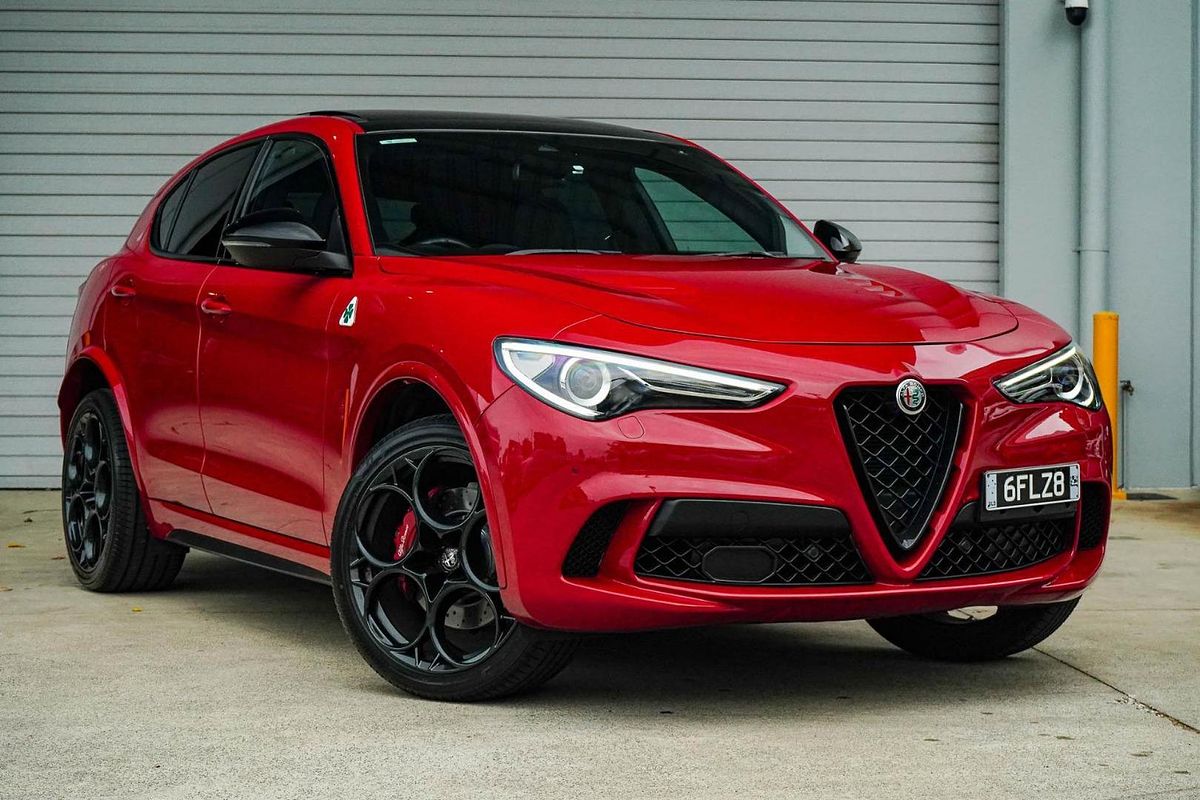 2022 Alfa Romeo Stelvio Quadrifoglio Series 3